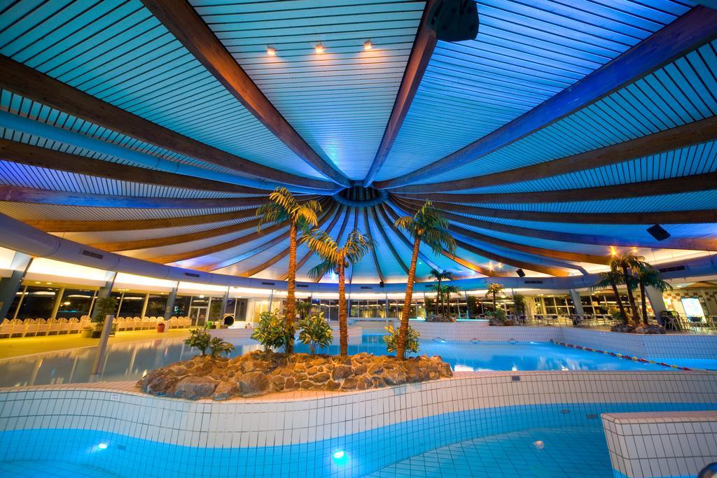 Beach-Dijkvilla Seaview Horizons Makkum Kamer foto